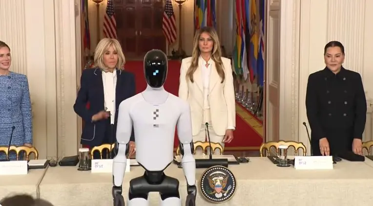 Humanoid robot addresses White House summit - screengrab from YouTube video Humanoid robot addresses White House summit - screengrab from YouTube video