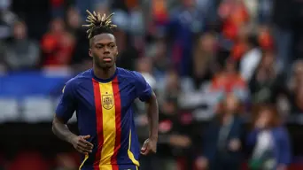 Nico Williams pens new Athletic deal in transfer twist Nico Williams pens new Athletic deal in transfer twist