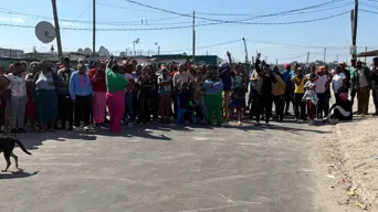 Mfuleni residents protest against 'heavy-handed Red Ant Security guards' Mfuleni residents protest against 'heavy-handed Red Ant Security guards'