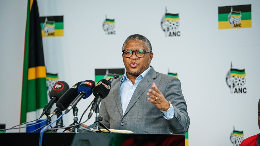ANC's Mbalula has case to answer for 2016 Dubai holiday - Vimarsana News