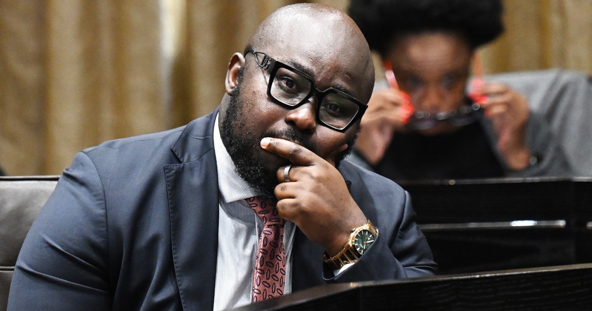 Tolashe's advisor suspended over alleged doctoring of relative's CV