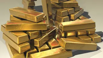 Gold hits high, stocks retreat as investors seek safety Gold hits high, stocks retreat as investors seek safety