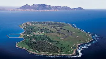 Ex-political prisoners call for inclusion in Robben Island business deals Ex-political prisoners call for inclusion in Robben Island business deals