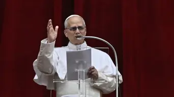 Pope prays 'roar of the bombs' in Middle East will cease Pope prays 'roar of the bombs' in Middle East will cease