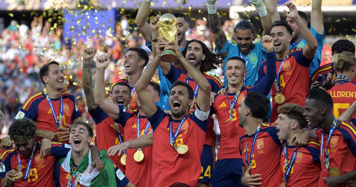 La Roja rules the world: Spain beats Argentina in final