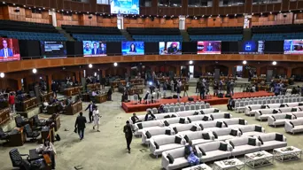 Iran envoys meet Pakistani PM ahead of US talks Iran envoys meet Pakistani PM ahead of US talks