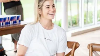 Rachel Kolisi takes back her story in ‘Falling Forward’ Rachel Kolisi takes back her story in ‘Falling Forward’