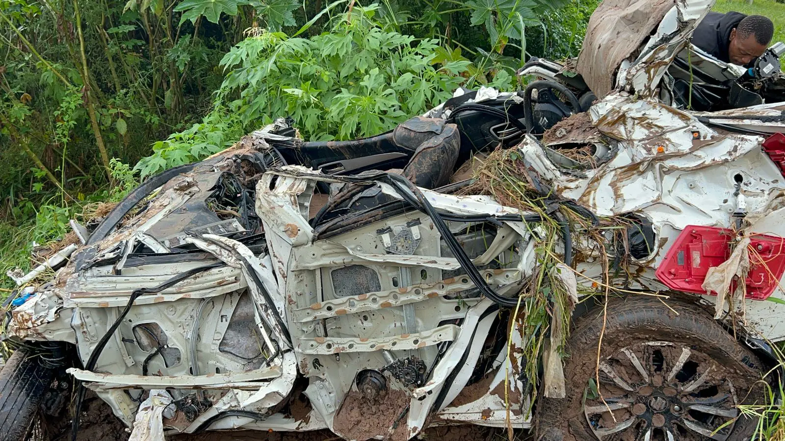Heavy rains have caused flooding in parts of the eThekwini Metropolitan Municipality on 13 March 2025. Picture: Nhlanhla Mabaso/Eyewitness News Heavy rains have caused flooding in parts of the eThekwini Metropolitan Municipality on 13 March 2025. Picture: Nhlanhla Mabaso/Eyewitness News