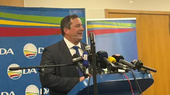 Steenhuisen shifts focus to foot-and-mouth crisis Steenhuisen shifts focus to foot-and-mouth crisis