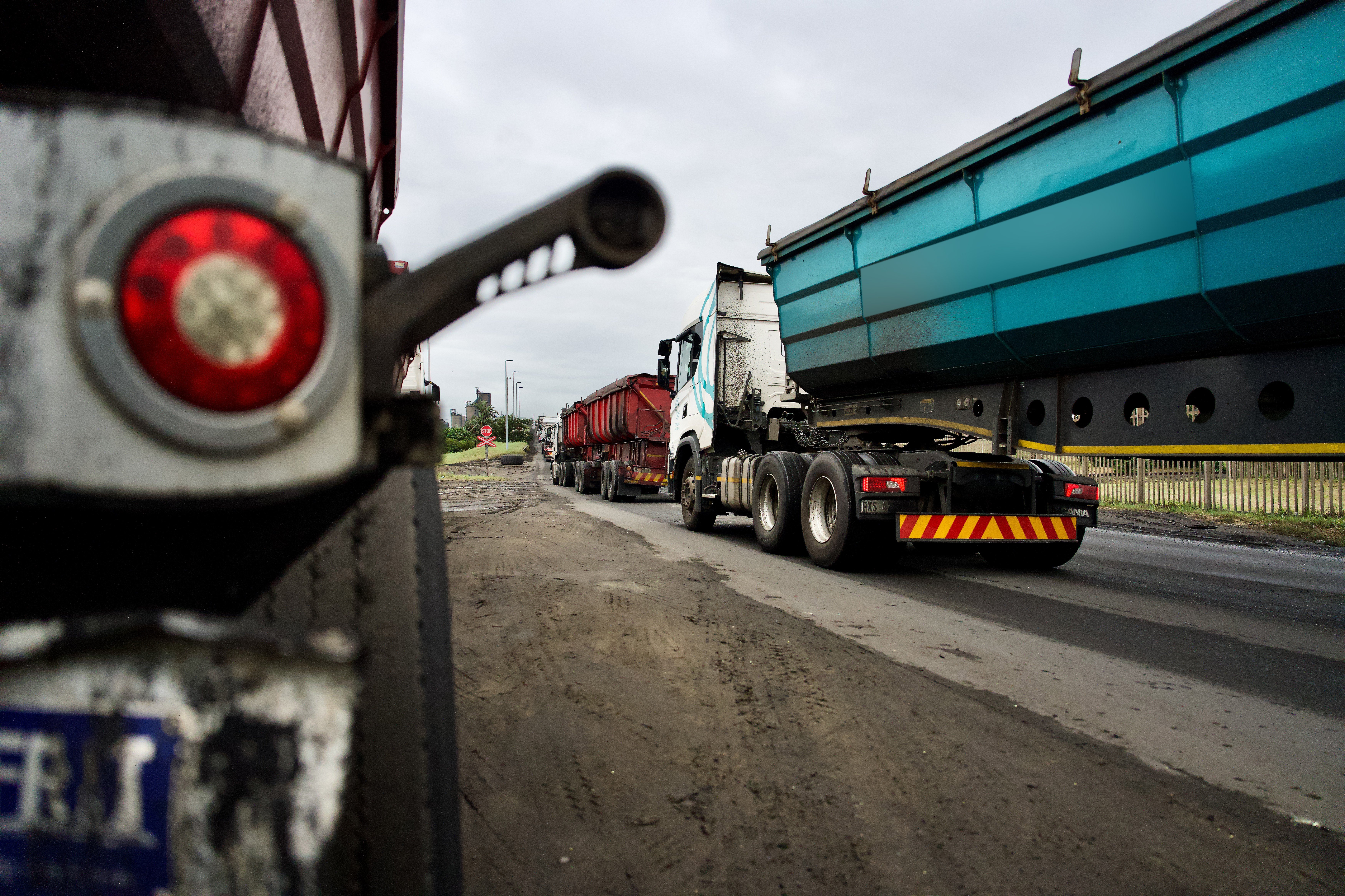 Truck drivers forum confirms planned national shutdown temporarily suspended - Vimarsana News