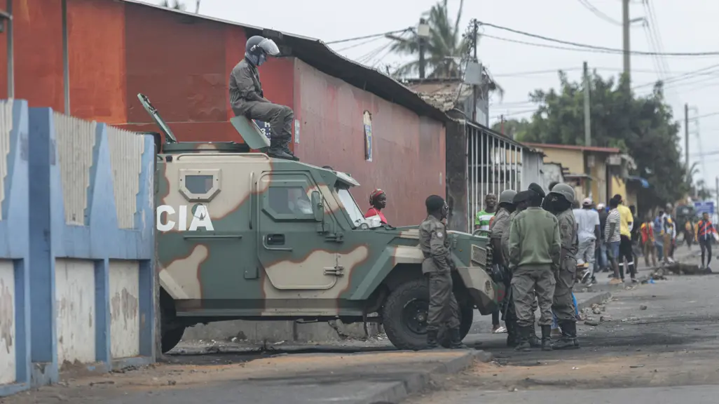 Insurgents kill at least two policemen in Mozambique attack