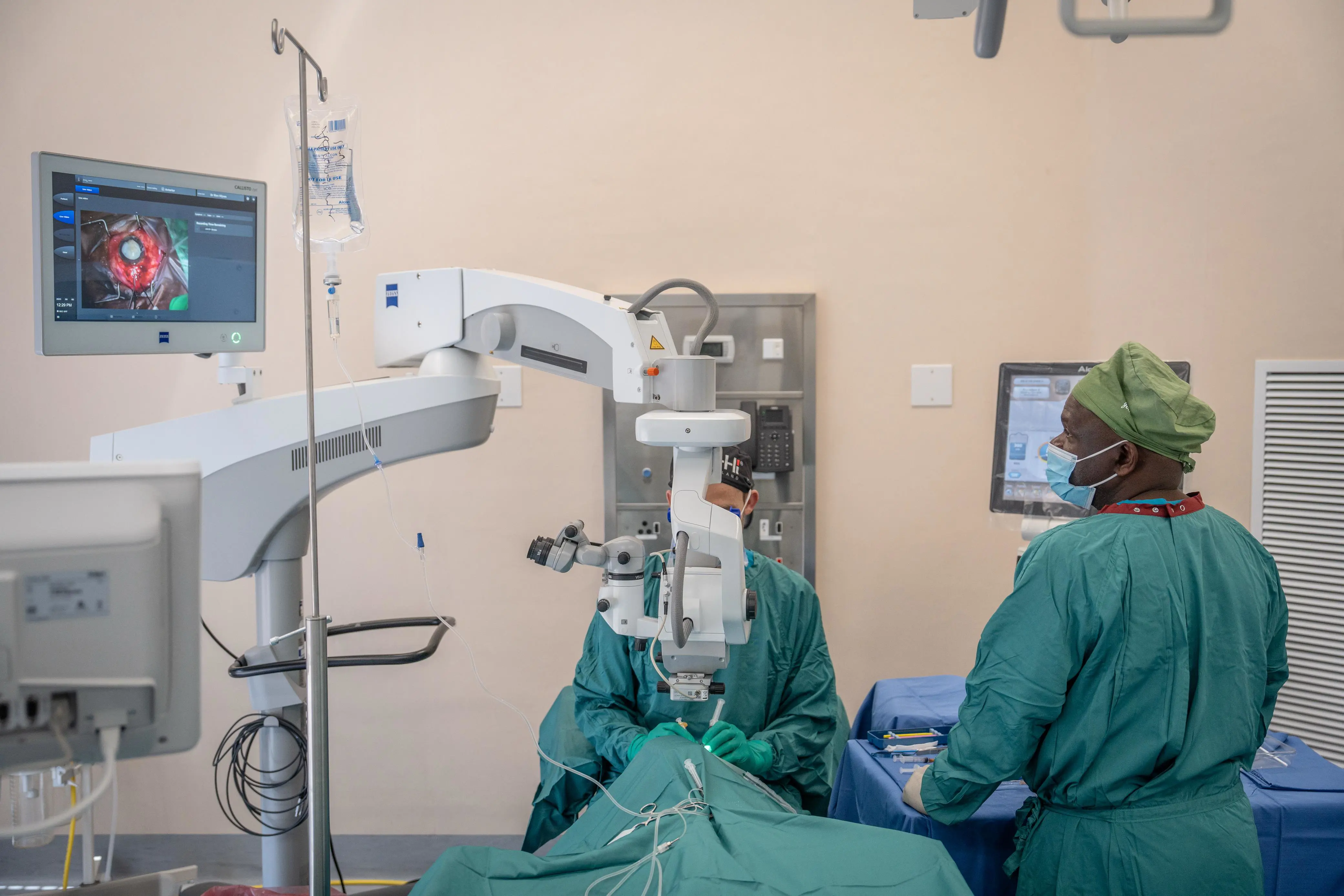 A patient undergoes cataract removal surgery at the Hope for the Blind Hospital, a non-profit organisation (NPO) just outside Modimolle, Limpopo. Picture: Jacques Nelles/EWN A patient undergoes cataract removal surgery at the Hope for the Blind Hospital, a non-profit organisation (NPO) just outside Modimolle, Limpopo. Picture: Jacques Nelles/EWN