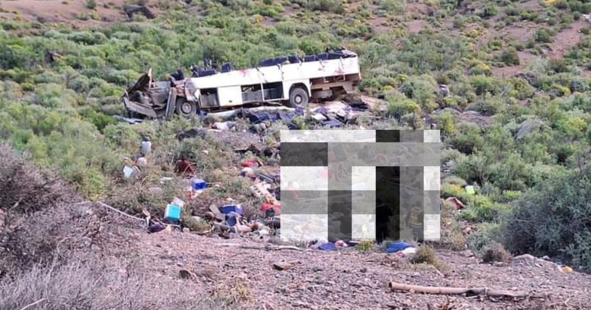 Death toll in bus accident at Vanrhyns Pass rises to ten