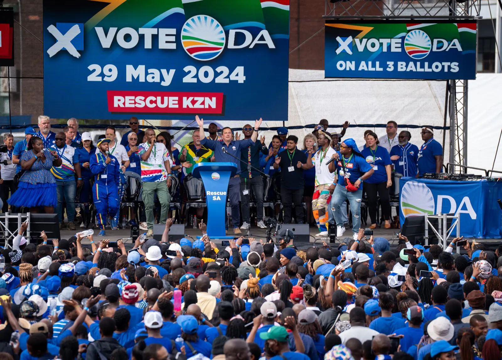 DA supporters at the Curries Fountain Stadium in Durban on 11 May 2024 for the party's KwaZulu-Natal Rescue South Africa tour campaign. Picture: Xanderleigh Dookey Makhaza/Eyewitness News DA supporters at the Curries Fountain Stadium in Durban on 11 May 2024 for the party's KwaZulu-Natal Rescue South Africa tour campaign. Picture: Xanderleigh Dookey Makhaza/Eyewitness News