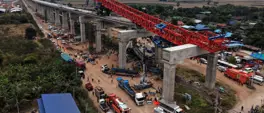 Thailand crane collapses onto train, killing 32 Thailand crane collapses onto train, killing 32