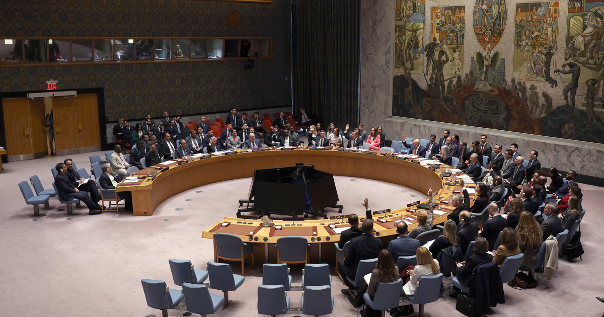 Russia and China veto UN resolution to reopen Strait of Hormuz 