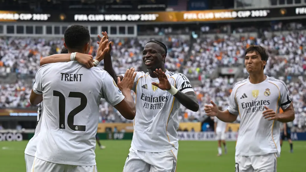 Ten-man Real Madrid show class in Pachuca win