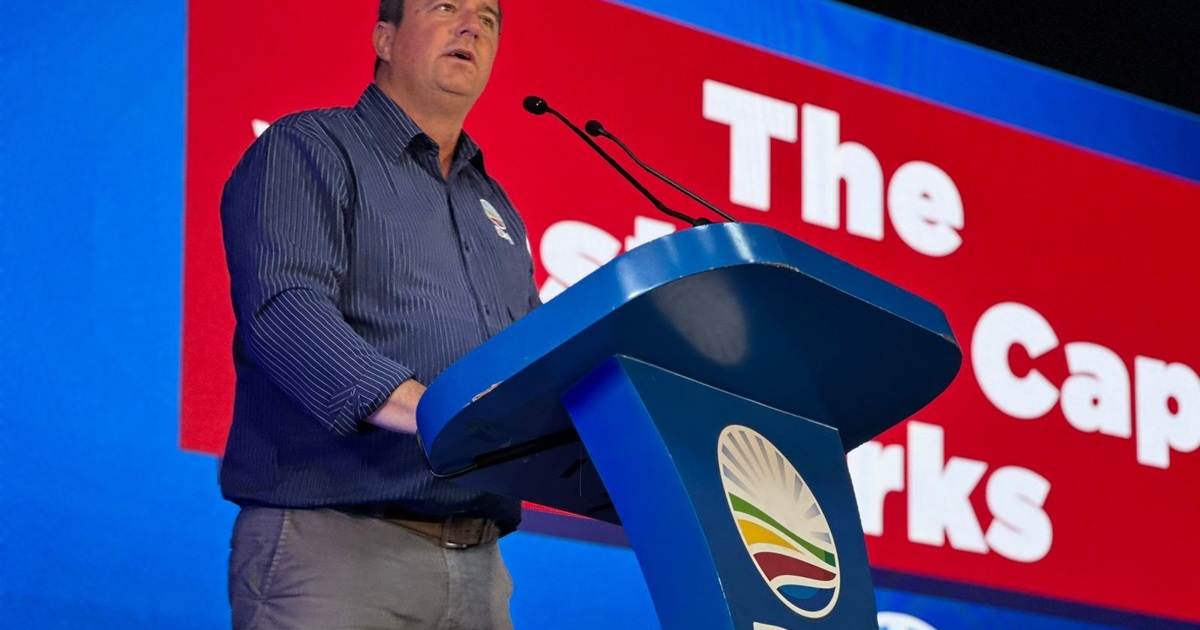 'Elect a DA outright majority or face consequences of coalition ...