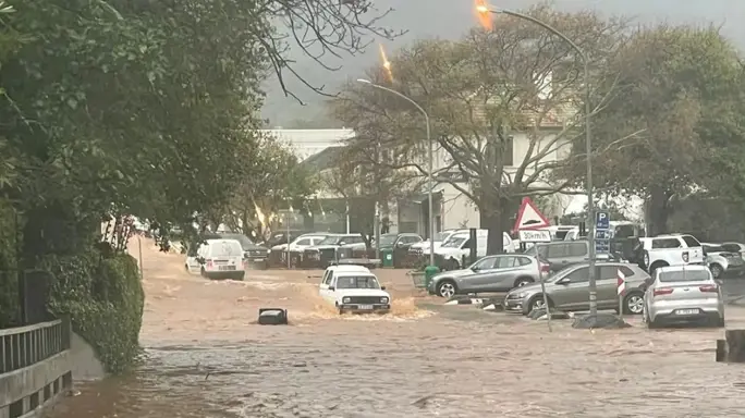 WATCH: Crazy viral videos of Western Cape being ravaged by floods