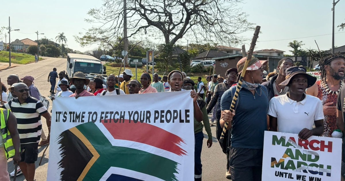 Durban migrants agree to Lindela transfer after months on Umbilo streets