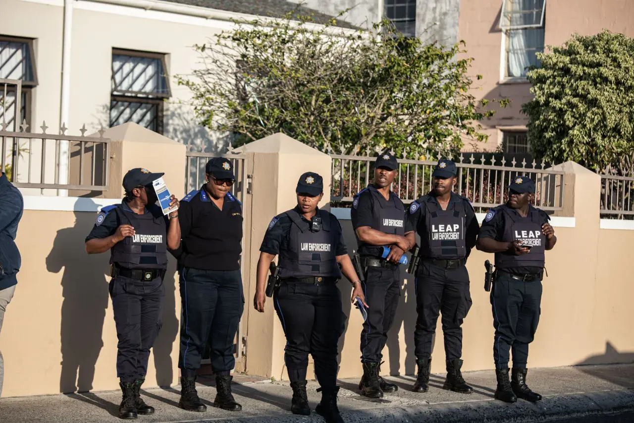 Law enforcement teams conducted a safety walk from the Mitchells Plain Police Station to Beacon Valley on 13 October 2025. Picture: Kayleen Morgan/EWN Law enforcement teams conducted a safety walk from the Mitchells Plain Police Station to Beacon Valley on 13 October 2025. Picture: Kayleen Morgan/EWN
