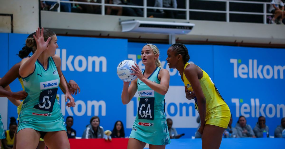 Clinical Crinums dominate Fireballs as Telkom Netball League intensity rises