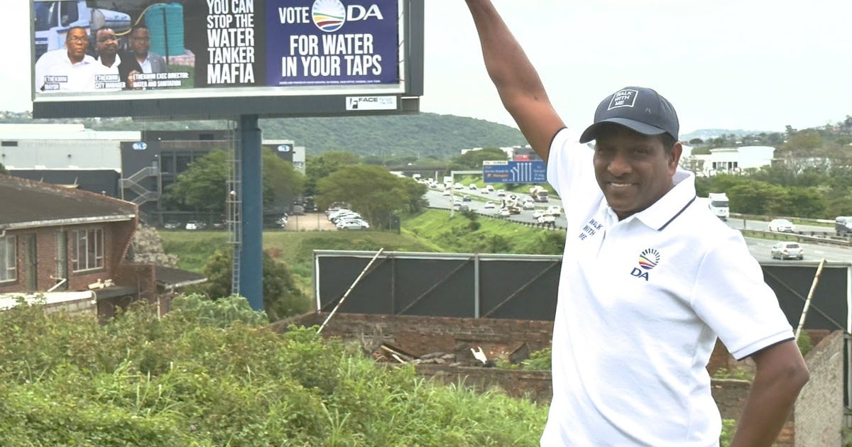eThekwini officials threaten legal action over DA's 'water tanker mafia' billboard - EWN