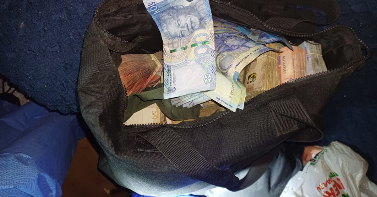 5 suspected cash-in-transit robbers killed in shootout with EC police