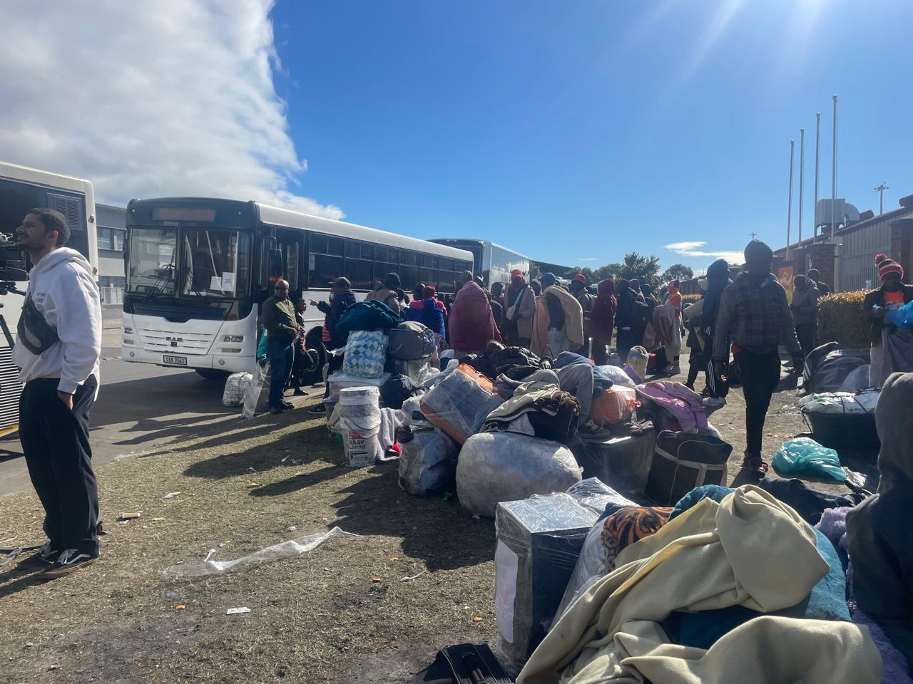 Mobile toilets being removed from Epping repatriation centre: ‘It’s ...