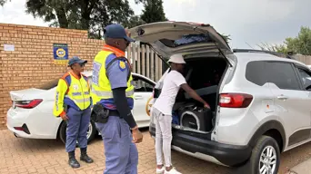 Taxi driver arrested for drunk driving near primary school Taxi driver arrested for drunk driving near primary school