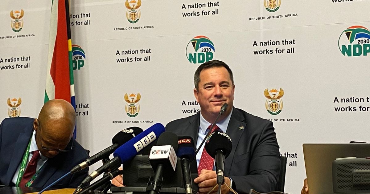 Agriculture Department launches mass cattle vaccination to save red meat industry