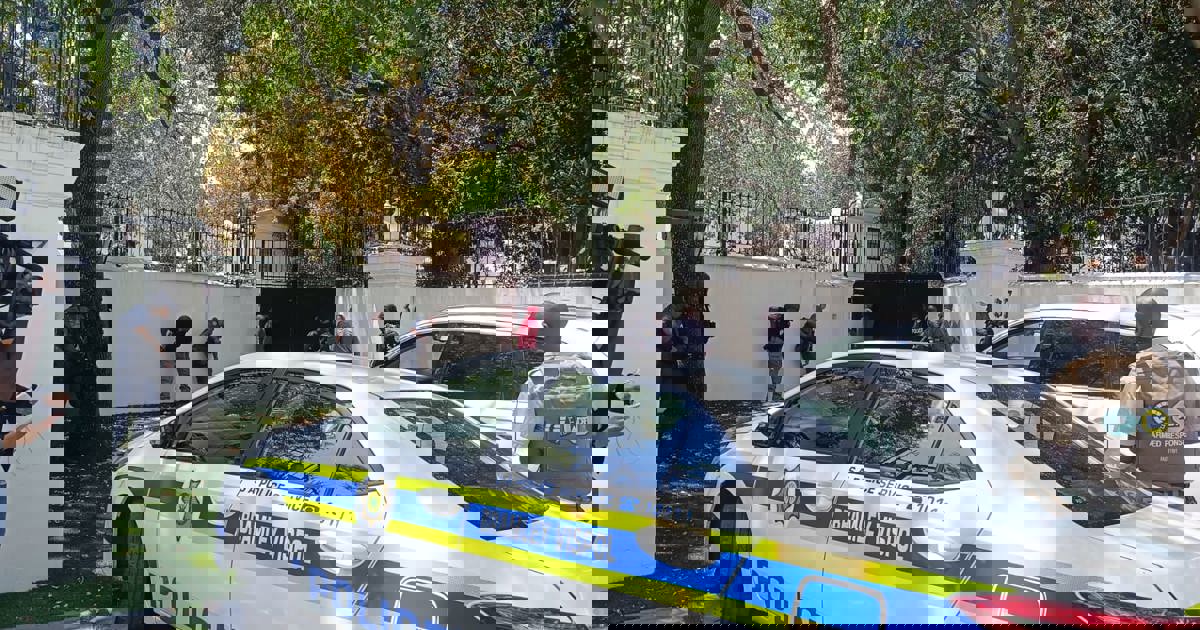 Employee of Robert Mugabe's son in critical condition after being shot