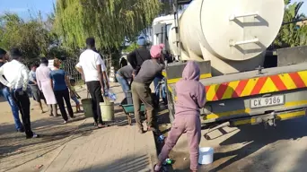 WC govt working around the clock to avoid 'day zero' in Knysna WC govt working around the clock to avoid 'day zero' in Knysna