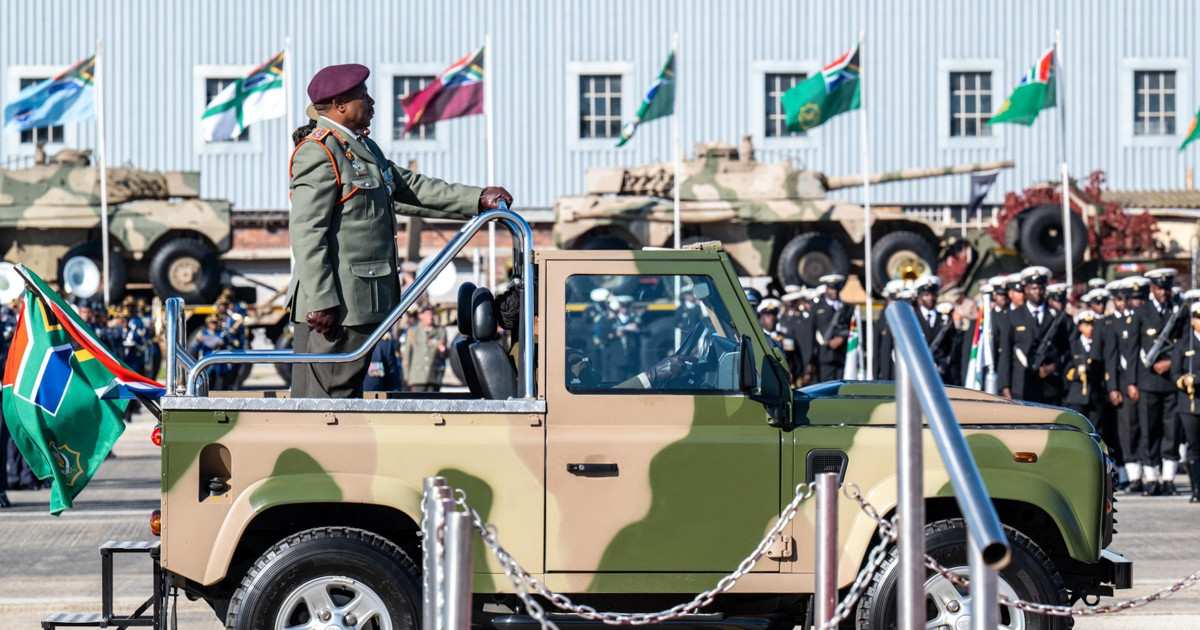 Motshekga, Lamola to appear before joint defence, international relations ...