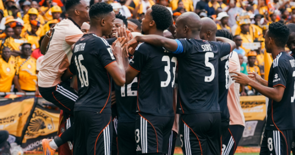 Pirates sink Chiefs to reclaim lead in South Africa
