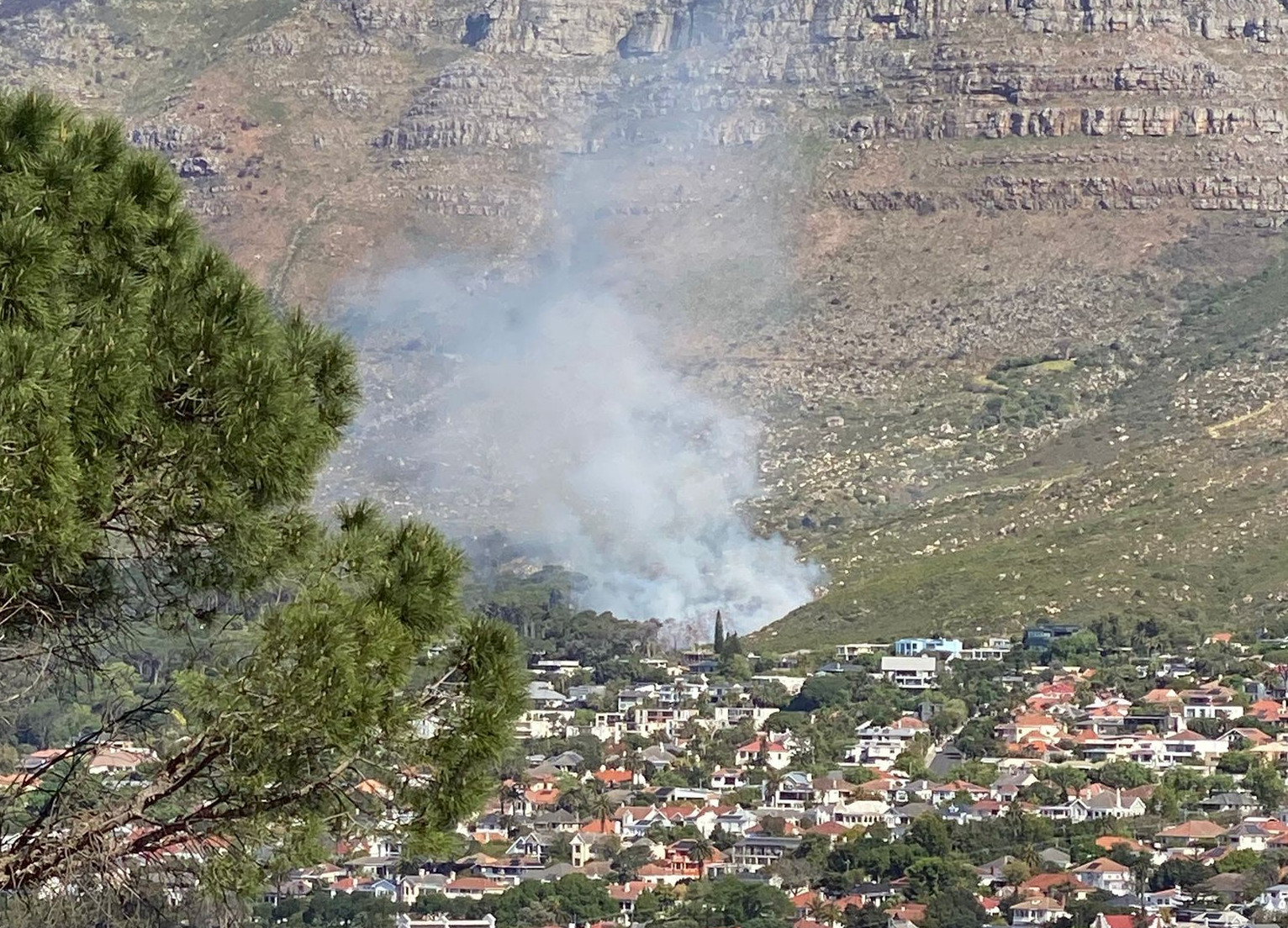 251001-deer-park-fire-ed.jpg?
