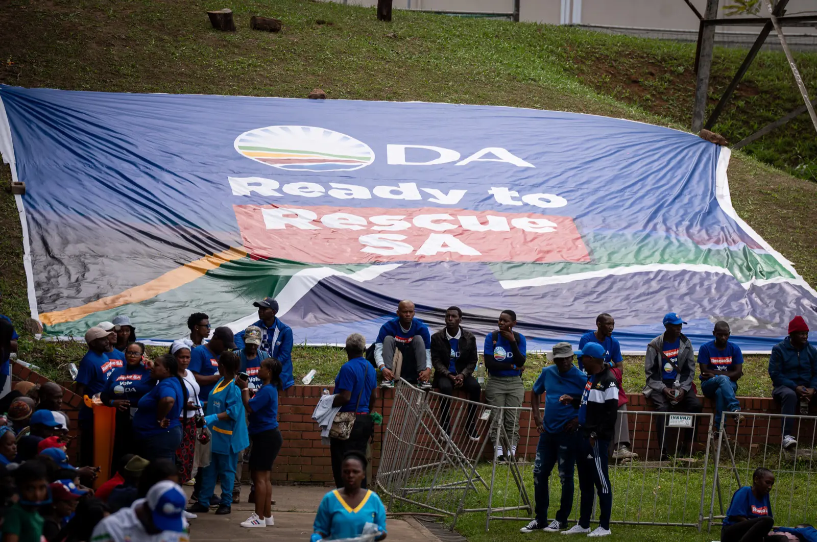 Thousands of DA supporters gather at Durban’s Curries Fountain Stadium on 11 May 2024 for the party's KwaZulu-Natal Rescue South Africa tour campaign. Picture: Xanderleigh Dookey Makhaza/Eyewitness News Thousands of DA supporters gather at Durban’s Curries Fountain Stadium on 11 May 2024 for the party's KwaZulu-Natal Rescue South Africa tour campaign. Picture: Xanderleigh Dookey Makhaza/Eyewitness News