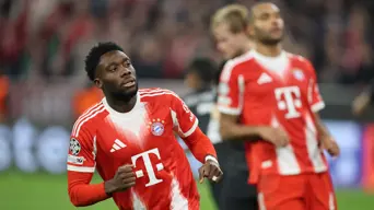 Davies return threatens to make brilliant Bayern even better Davies return threatens to make brilliant Bayern even better