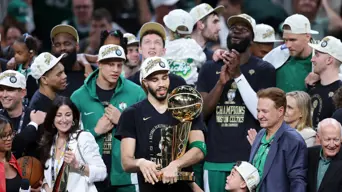 Celtics rout Mavericks to win record 18th NBA championship Celtics rout Mavericks to win record 18th NBA championship