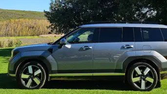 CAR REVIEW: We drive the all-new Hyundai Santa Fe Hybrid CAR REVIEW: We drive the all-new Hyundai Santa Fe Hybrid