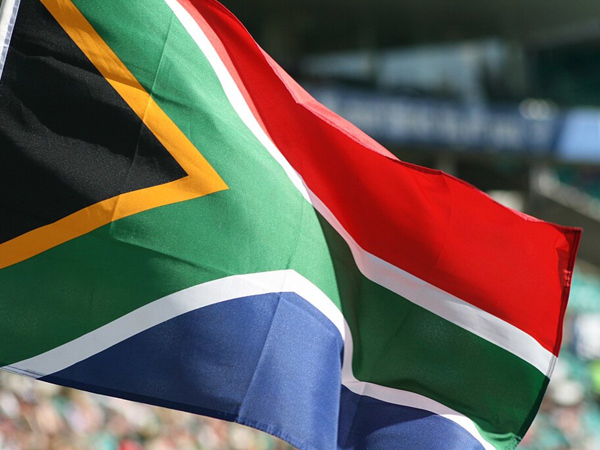 POLITRICKING | Veteran journalists Tim Modise, Freek Robinson, Ferial Haffajee reflect on SA at 30 years - Vimarsana News