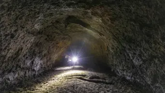 Touring Cape Town’s secret underground tunnels Touring Cape Town’s secret underground tunnels