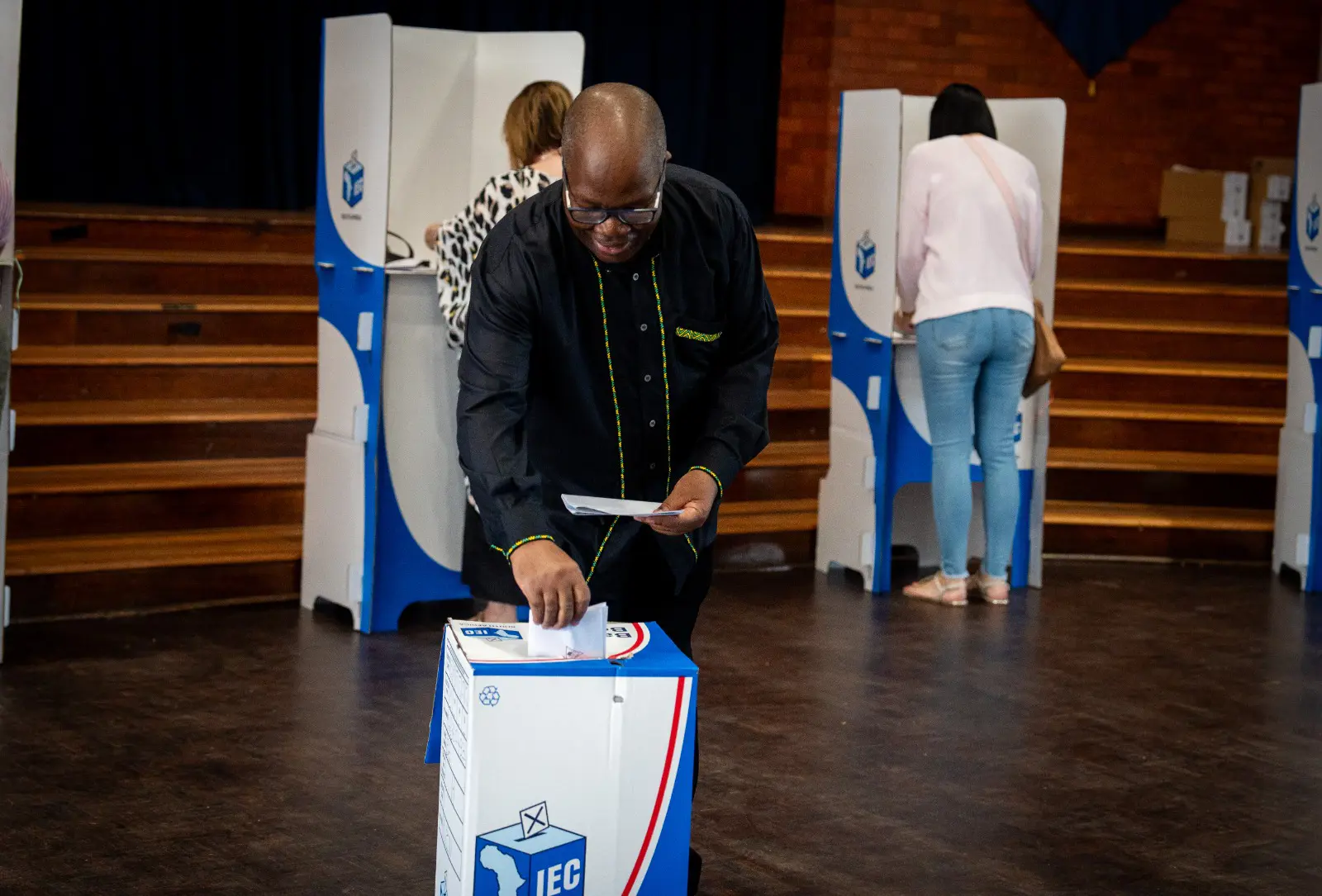 Former KZN Premier Sbu Ndebele casts his vote at Northwood High School in Durban, KwaZulu-Natal on 29 May 2024. Picture: Xanderleigh Dookey Makhaza/Eyewitness News Former KZN Premier Sbu Ndebele casts his vote at Northwood High School in Durban, KwaZulu-Natal on 29 May 2024. Picture: Xanderleigh Dookey Makhaza/Eyewitness News
