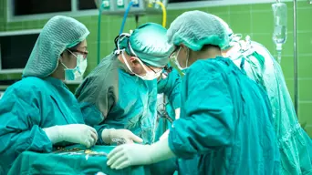 South African doctor in USA leads pioneering surgery on baby in womb