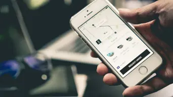 E-hailing scam alert: Tourists targeted at Cape Town International Airport E-hailing scam alert: Tourists targeted at Cape Town International Airport