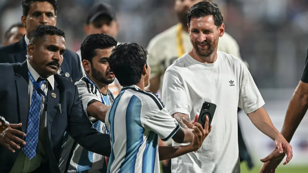 Messi mania peaks in India's pollution-hit capital