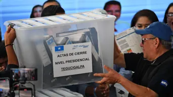 Hondurans await election results five days after poll Hondurans await election results five days after poll