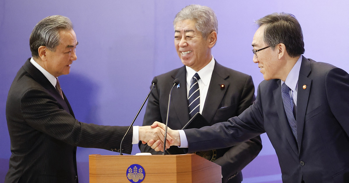China, South Korea and Japan agree to strengthen free trade