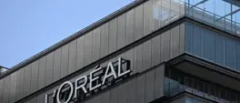 L'Oreal says interested in Armani stake L'Oreal says interested in Armani stake