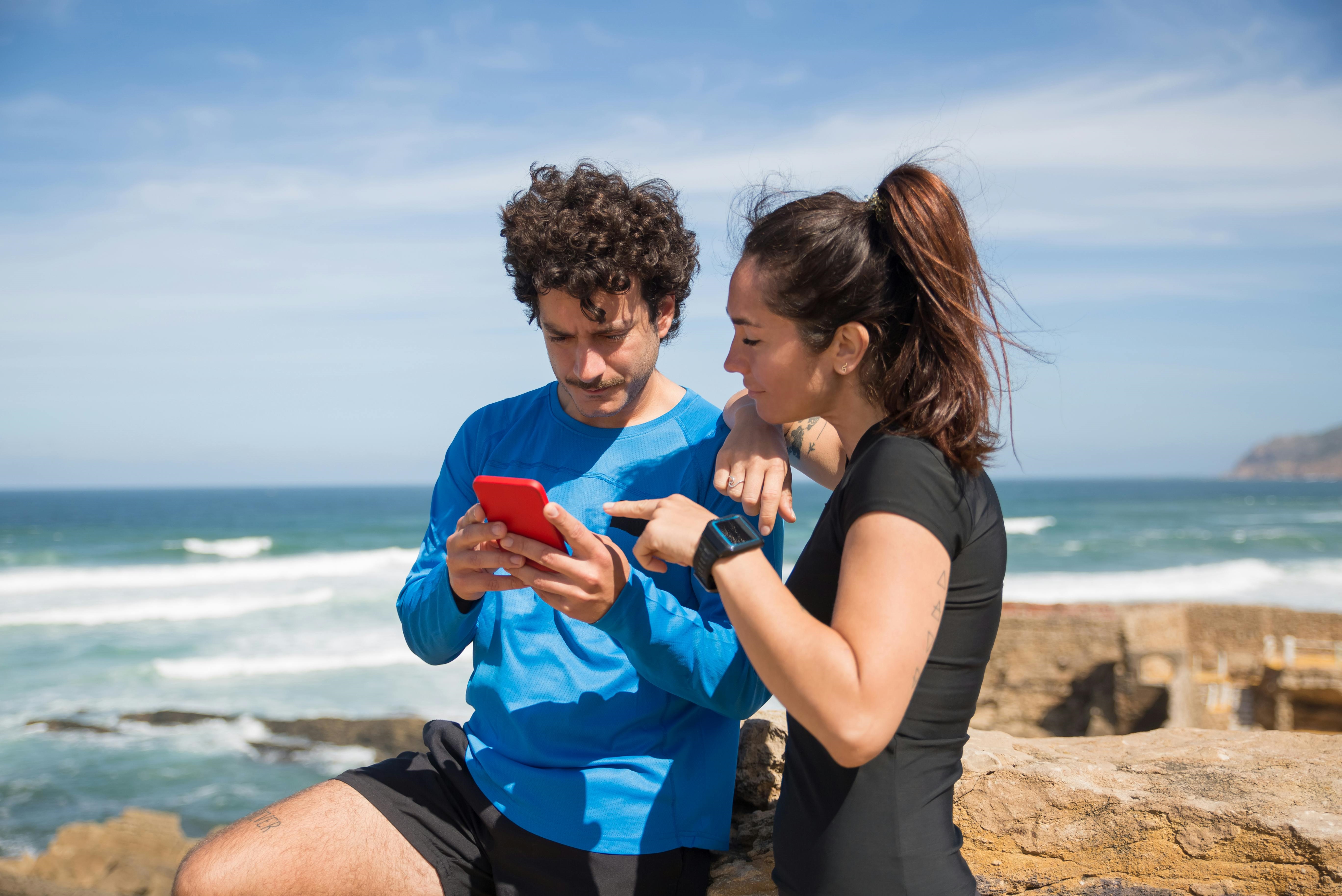 Photo inspiration: Overcoming Phone Phubbing In Couples Therapy Reference: Couples And Cellphones Phubbing On The Rise